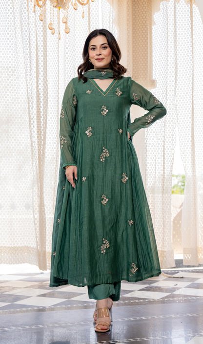 Green Chanderi Silk Embroidered Anarkali Kurta Set With Dupatta