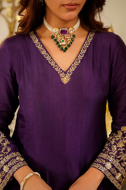 Wine Viscose Chanderi Embroidered Kurta Set With Organza Dupatta